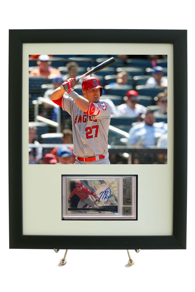 Sports Card Frame for a BGS (Beckett) Graded Horizontal Card with an 8 x 10  Horizontal Photo Opening